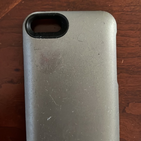 iPhone 5 Mophie charging battery case Gray - Picture 3 of 10